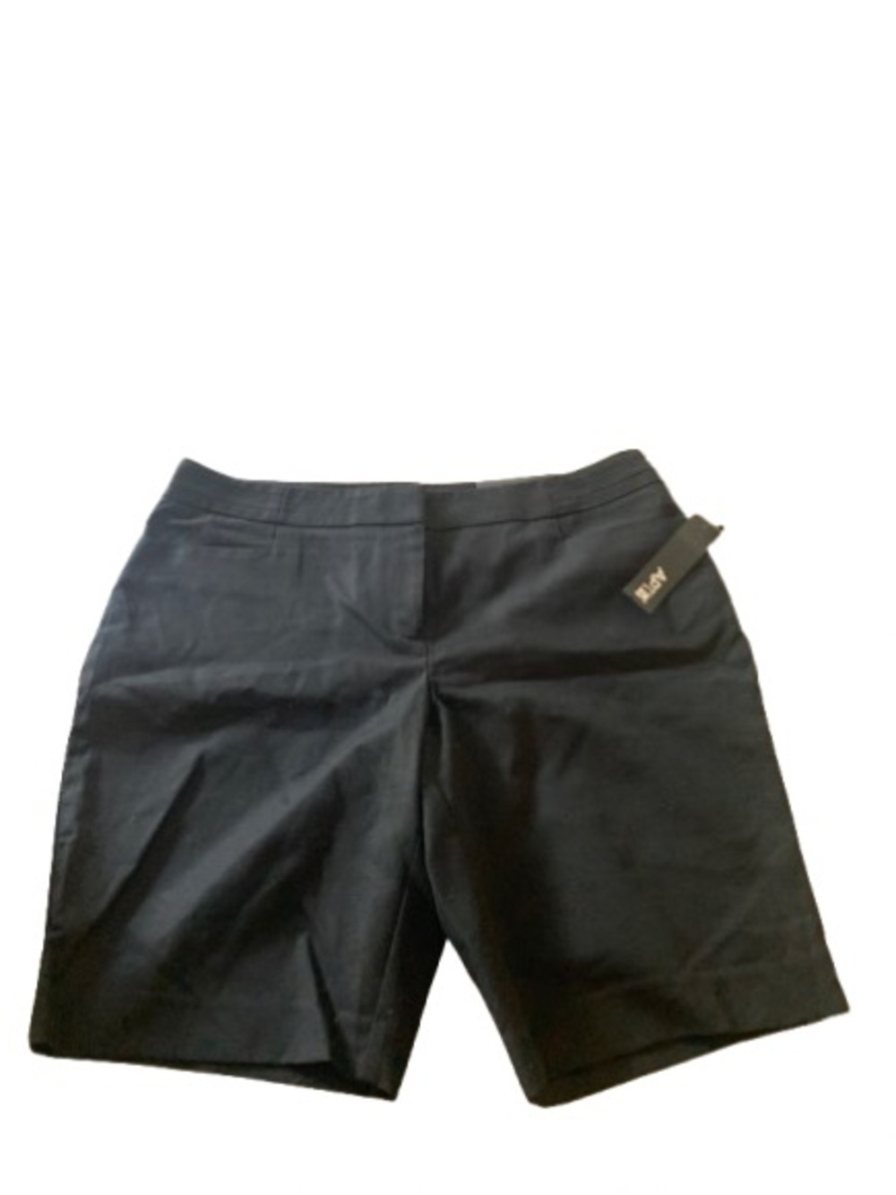 Apt. 9 Modern Fit Black Bermuda Shorts Women’s Size 14 NWT